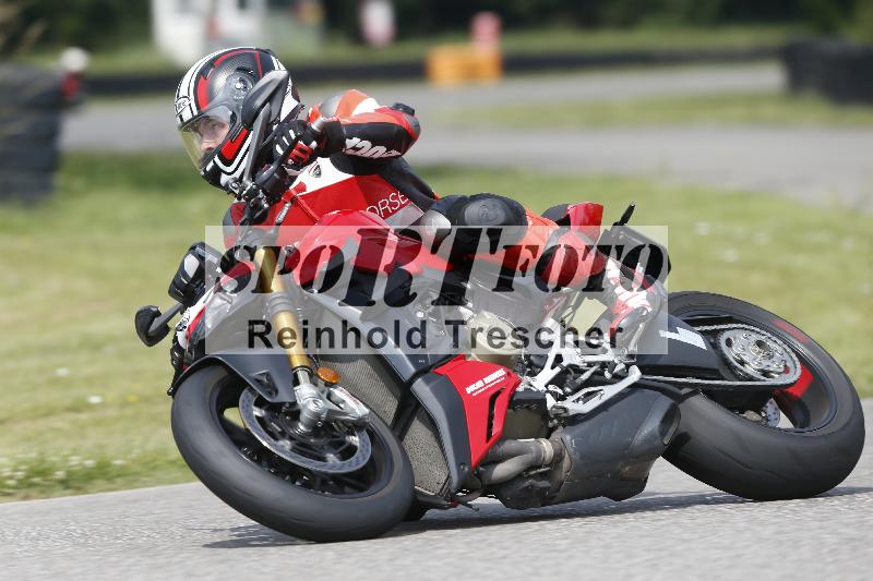 /25 10.06.2025 MaxRacing ADR/Gruppe gruen/11